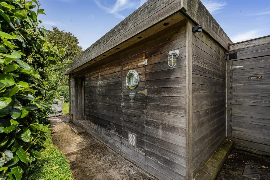 Property Image 81
