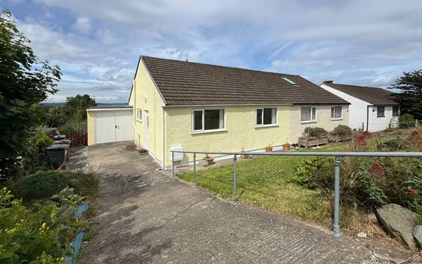 Gorwel, Llanfairfechan, Conwy, LL33