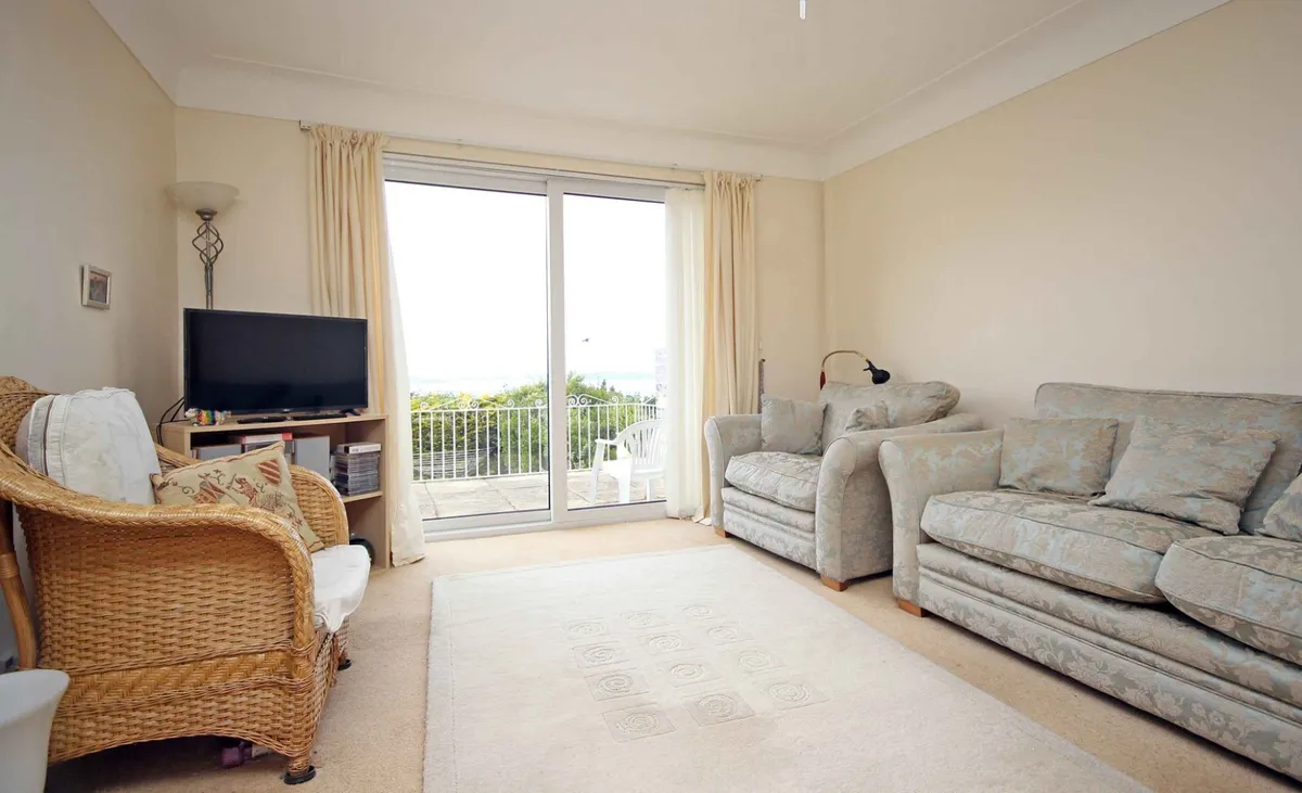 Gorwel, Llanfairfechan, Conwy, LL33