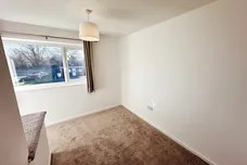 Birchwood Avenue, LINCOLN