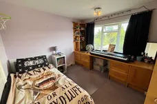 Windmill Way, TRING