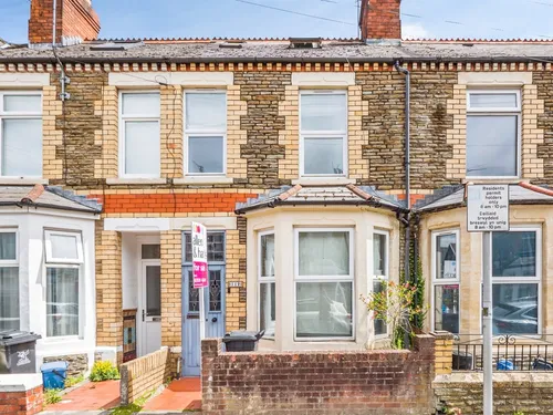Inverness Place, Roath, Cardiffphoto