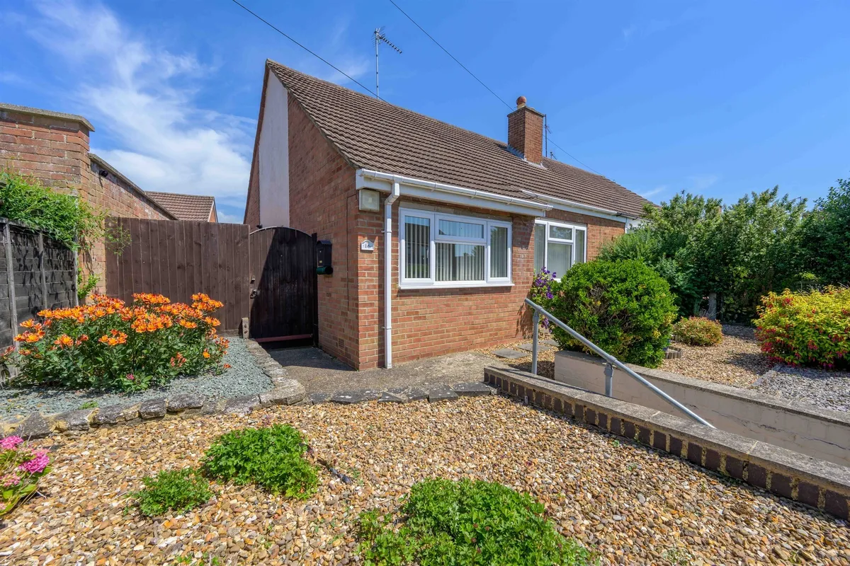 High Hill Avenue, Rothwell, Kettering