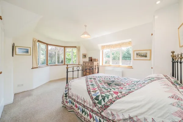 York Road, Weybridge, KT13 photo 7