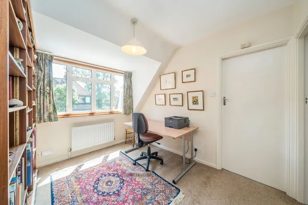 York Road, Weybridge, KT13 photo 10