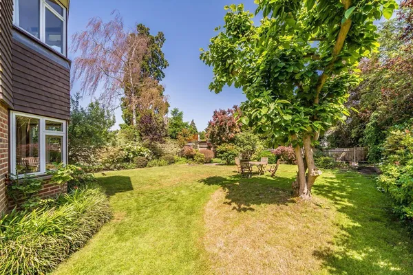 York Road, Weybridge, KT13 photo 12