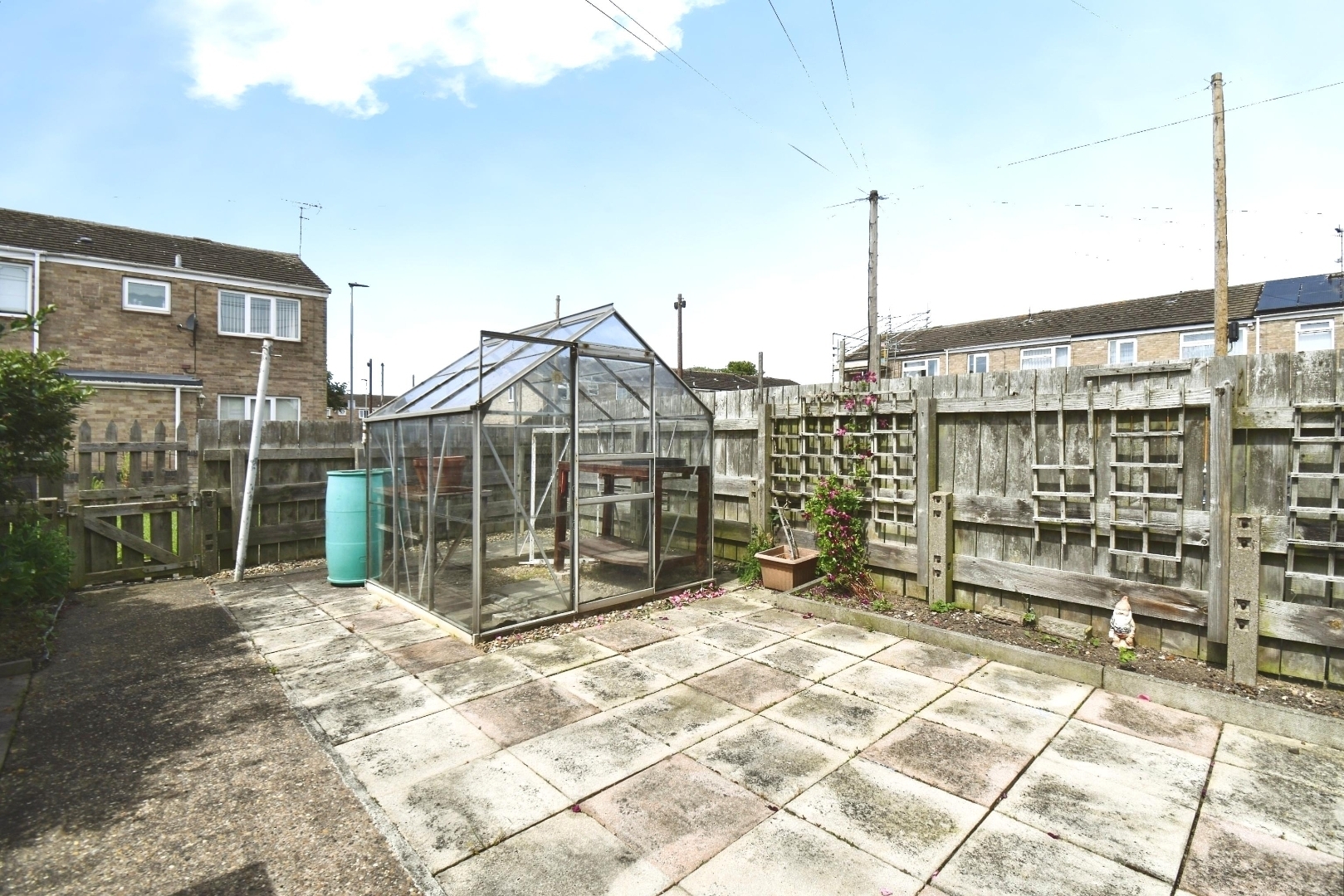 Reigate Close, Hull Image 4