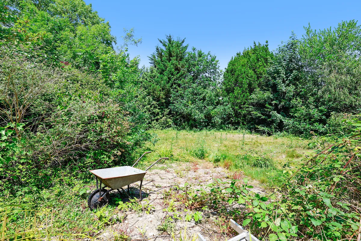 Balcombe Gardens, Horley, Surrey, RH6