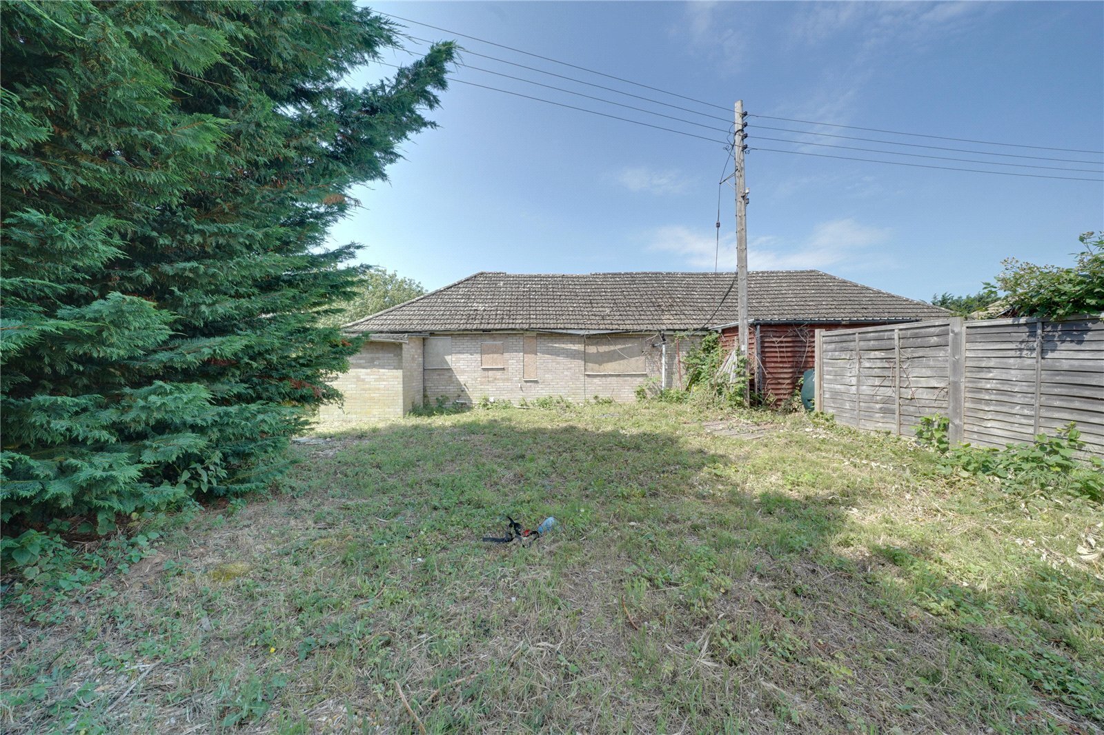 Aspal Park, Beck Row, Bury St. Edmunds, Suffolk, IP28 Image 4