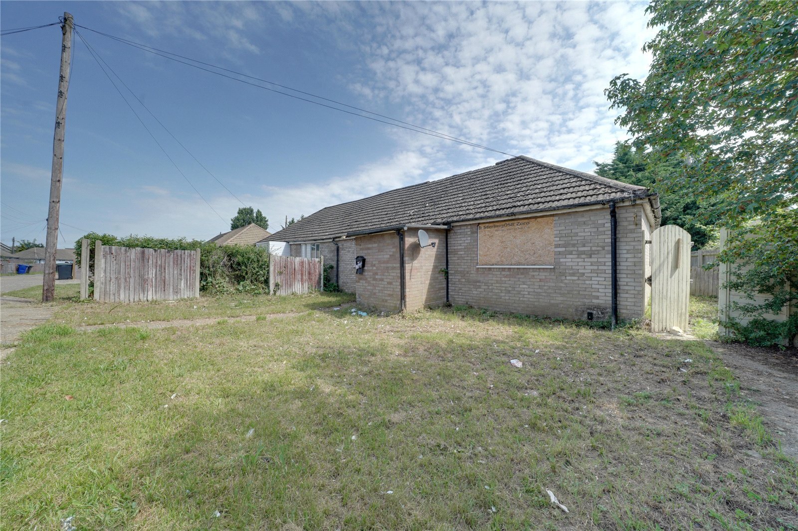 Aspal Park, Beck Row, Bury St. Edmunds, Suffolk, IP28 Image 5