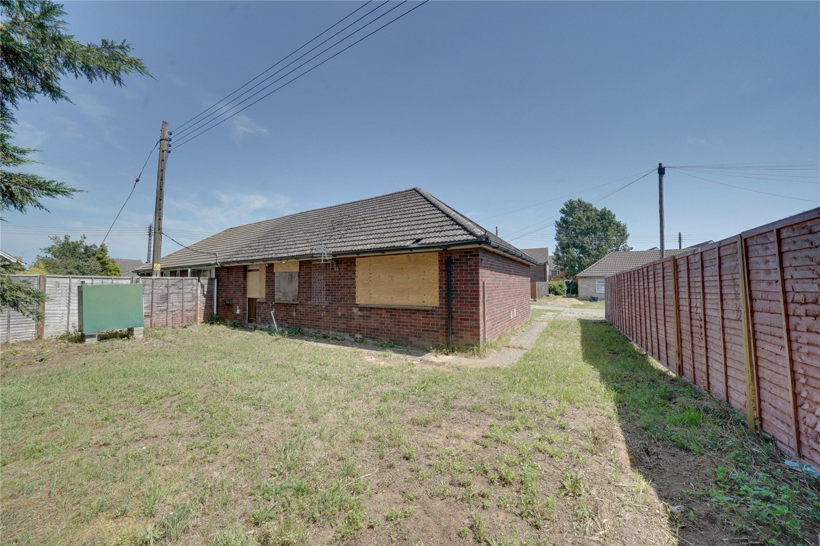 Aspal Park, Beck Row, Bury St. Edmunds, Suffolk, IP28 Image 6