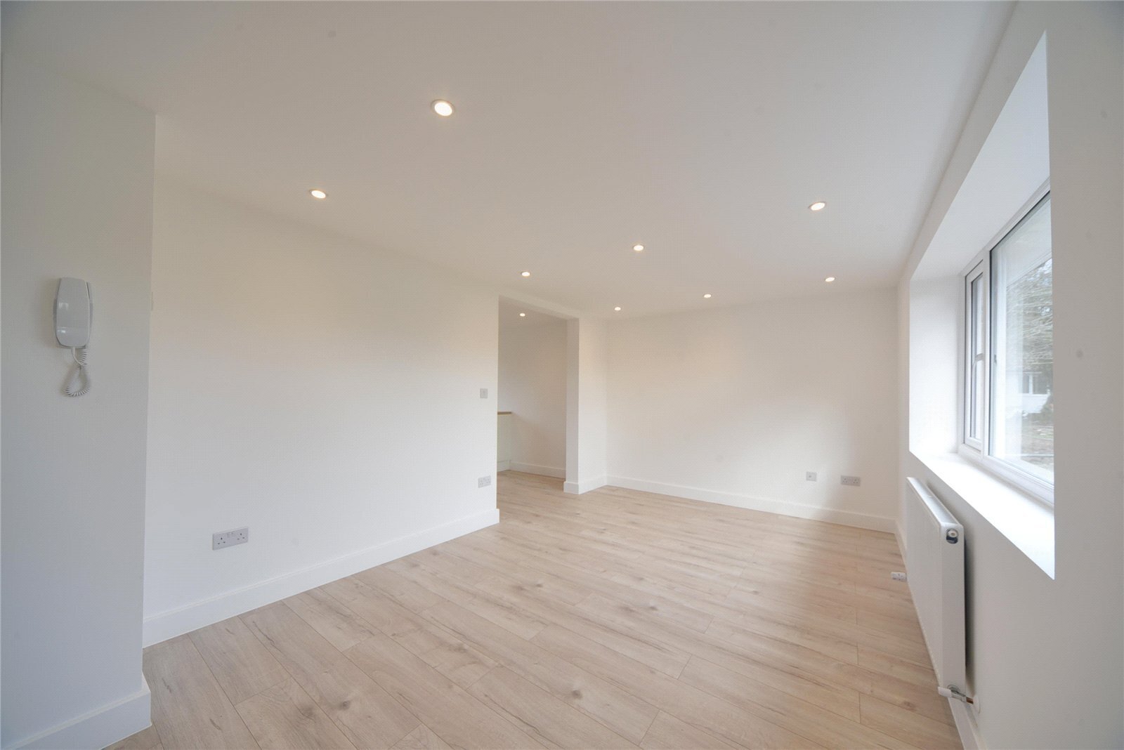 Aspal Park, Beck Row, Bury St. Edmunds, Suffolk, IP28 Image 9