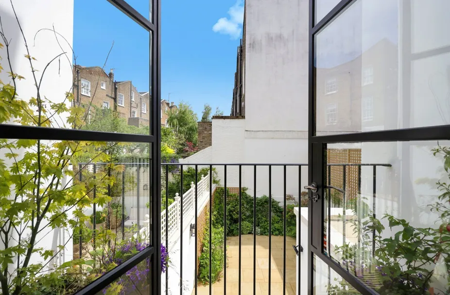 Property Photo 30