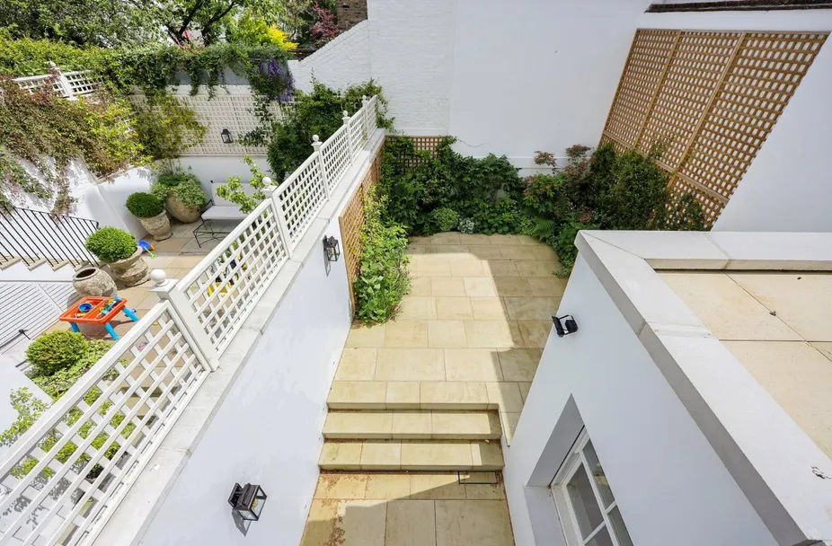 Property Photo 31