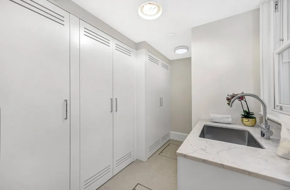 Property Photo 60