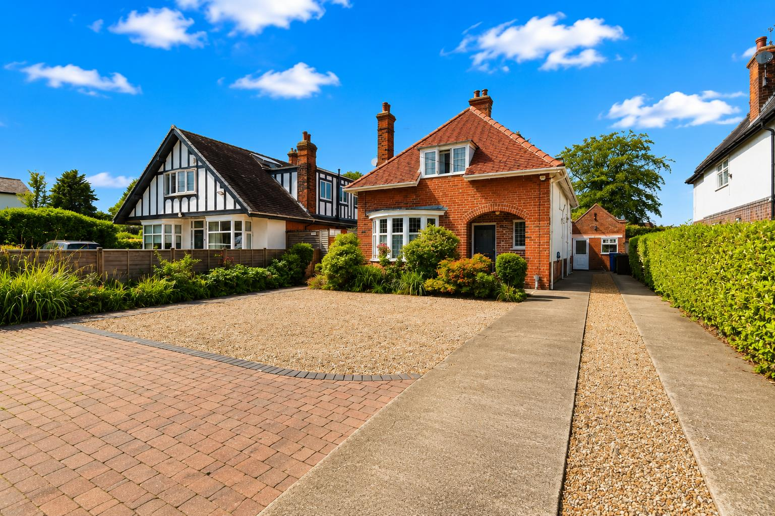 Tranby Lane, Anlaby, Hull Image 1