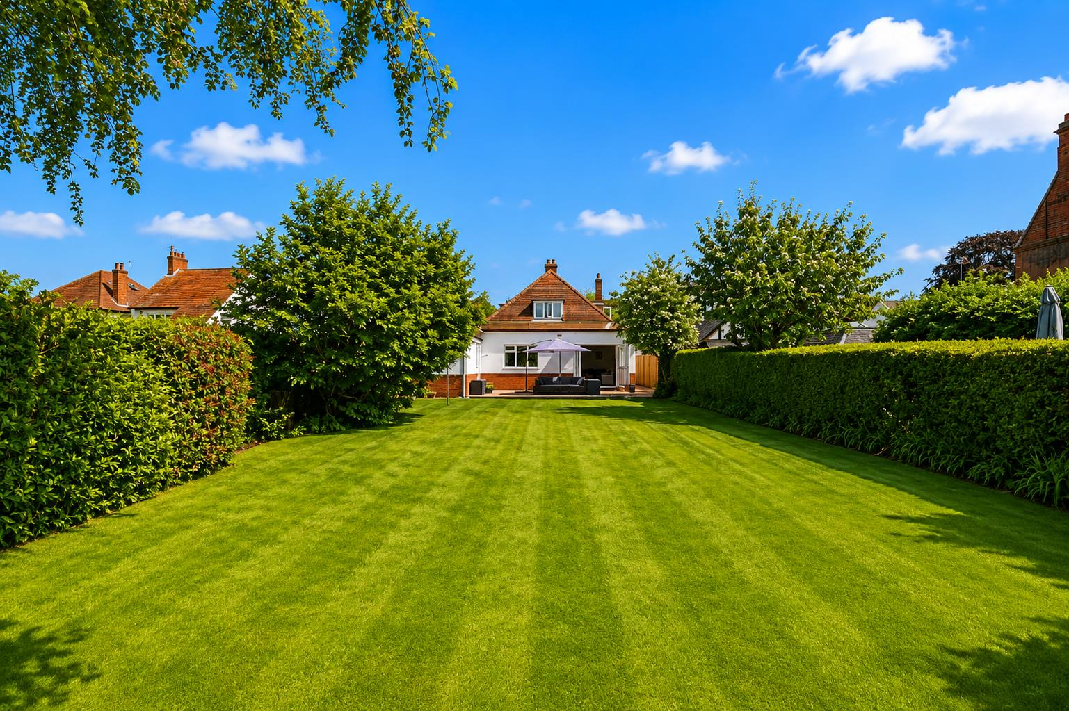 Tranby Lane, Anlaby, Hull Image 2