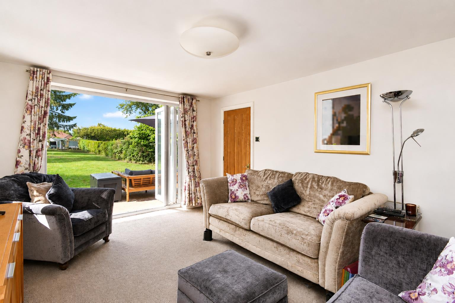 Tranby Lane, Anlaby, Hull Image 12