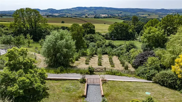 Crowcombe, Taunton, TA4 photo 14
