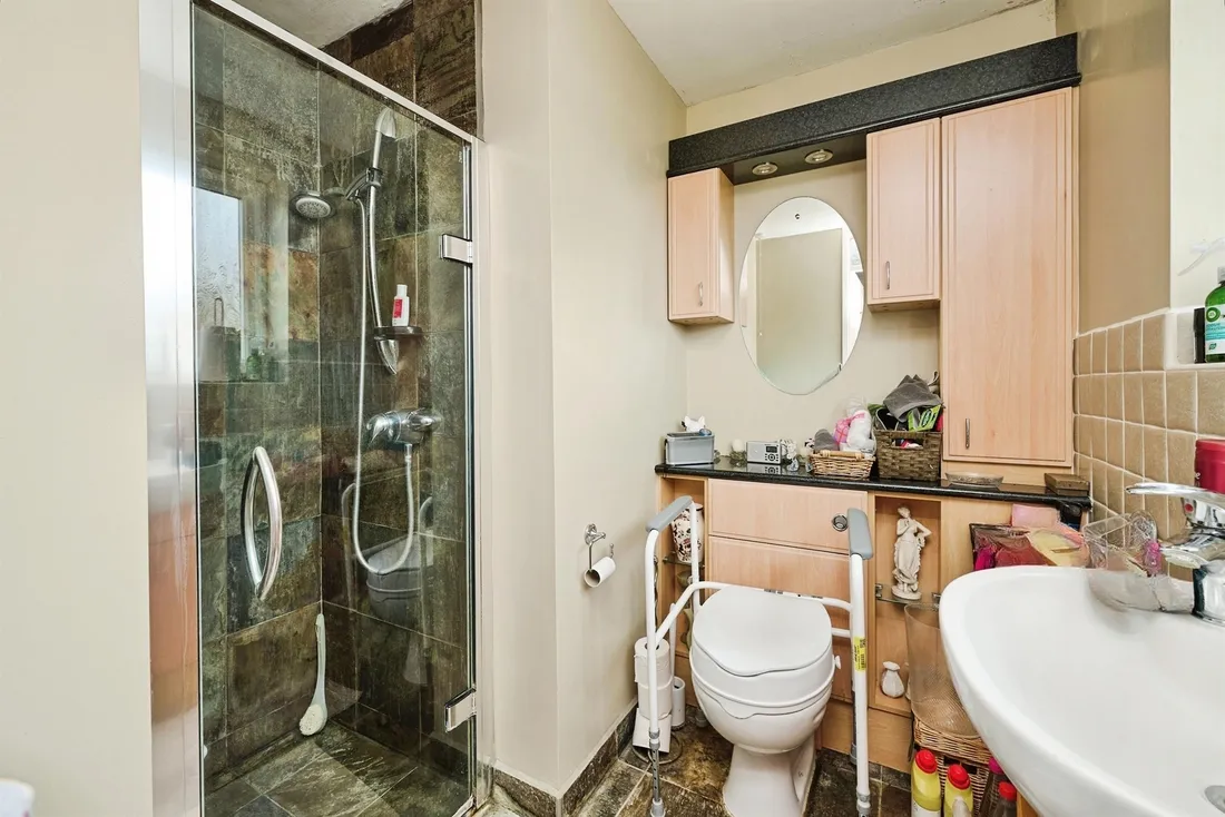 Property photo 16