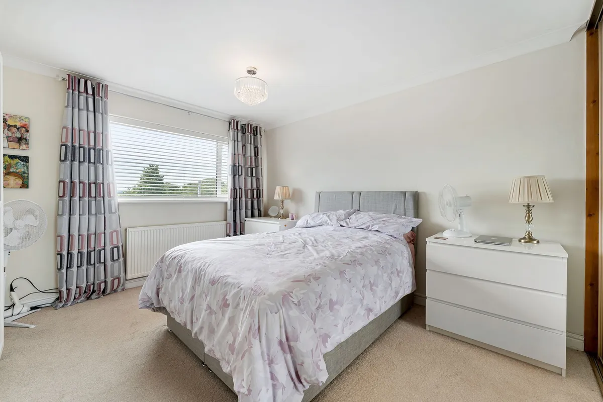 Wisenholme Close, Beechwood, WA7