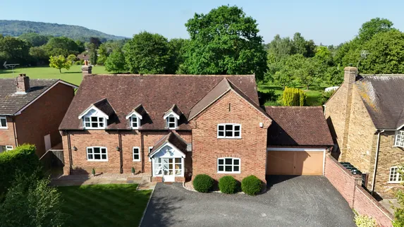 Chapel Lane, Bledlow, Princes Risborough, HP27