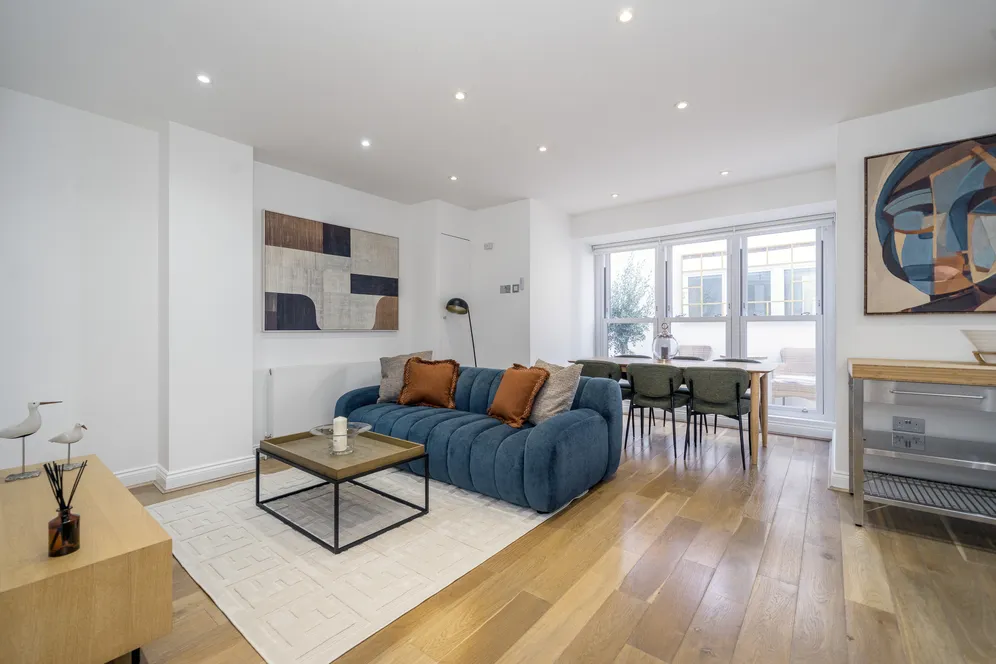 Mount Park Crescent, Ealing, W5 photo 3