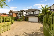 Gordon Avenue, Stanmore, HA7 photo 1