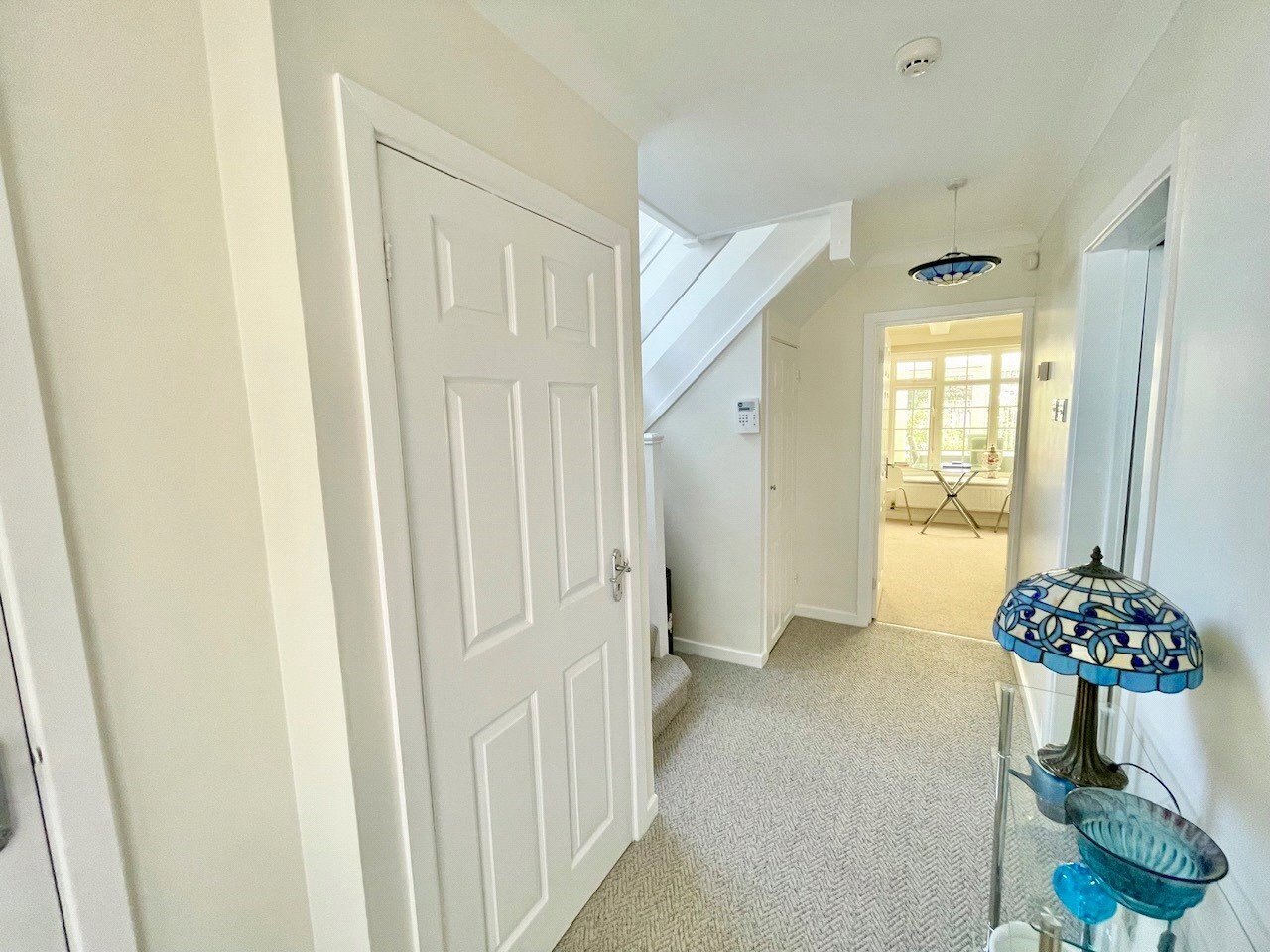 Theobalds Road, Leigh-on-Sea, Essex, SS9 Image 3