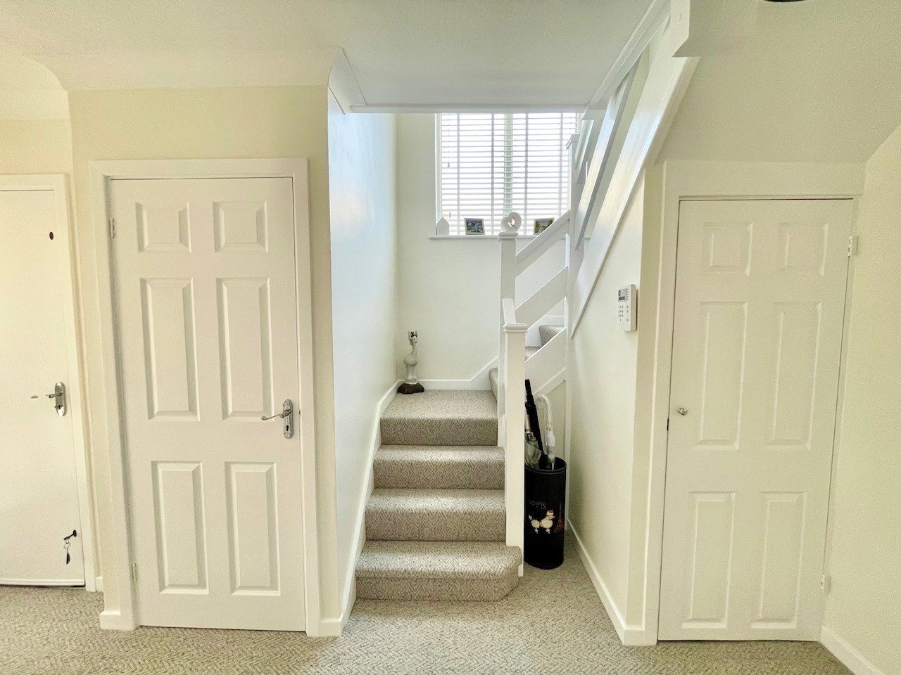 Theobalds Road, Leigh-on-Sea, Essex, SS9 Image 4