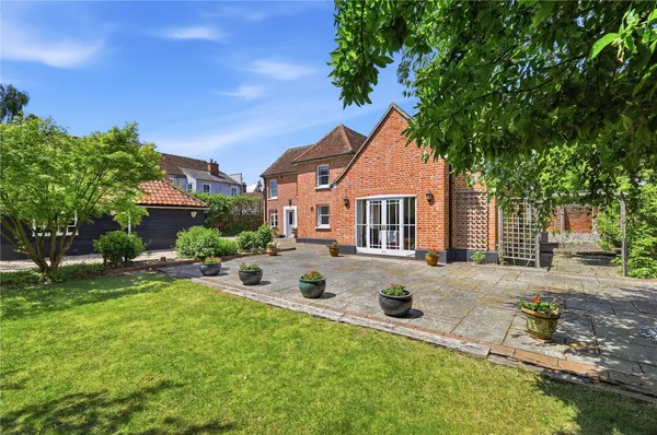 High Street, Kelvedon, CO5 photo 34