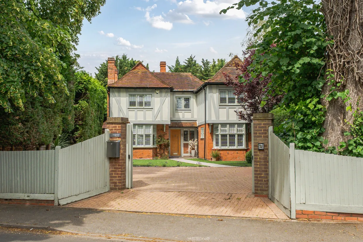 Altwood Road, Maidenhead, SL6 photo 1