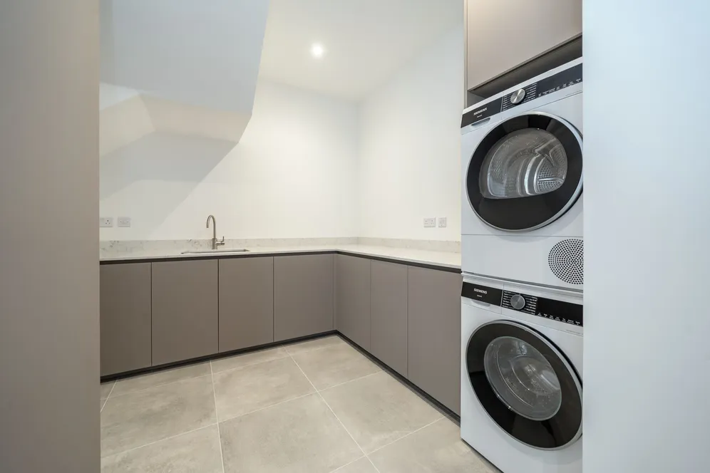 6 Castlebar Hill, London, W5 photo 13