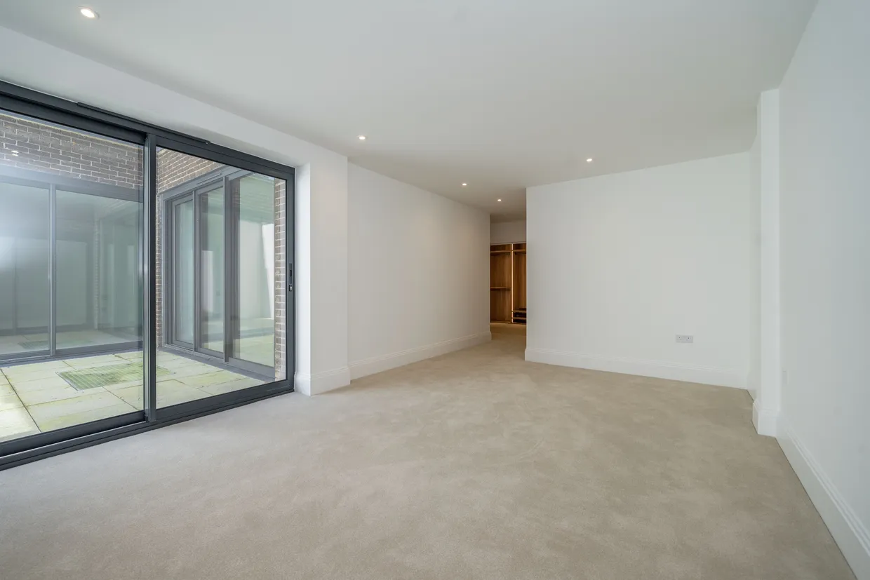 Castlebar Hill, London, W5 photo 6