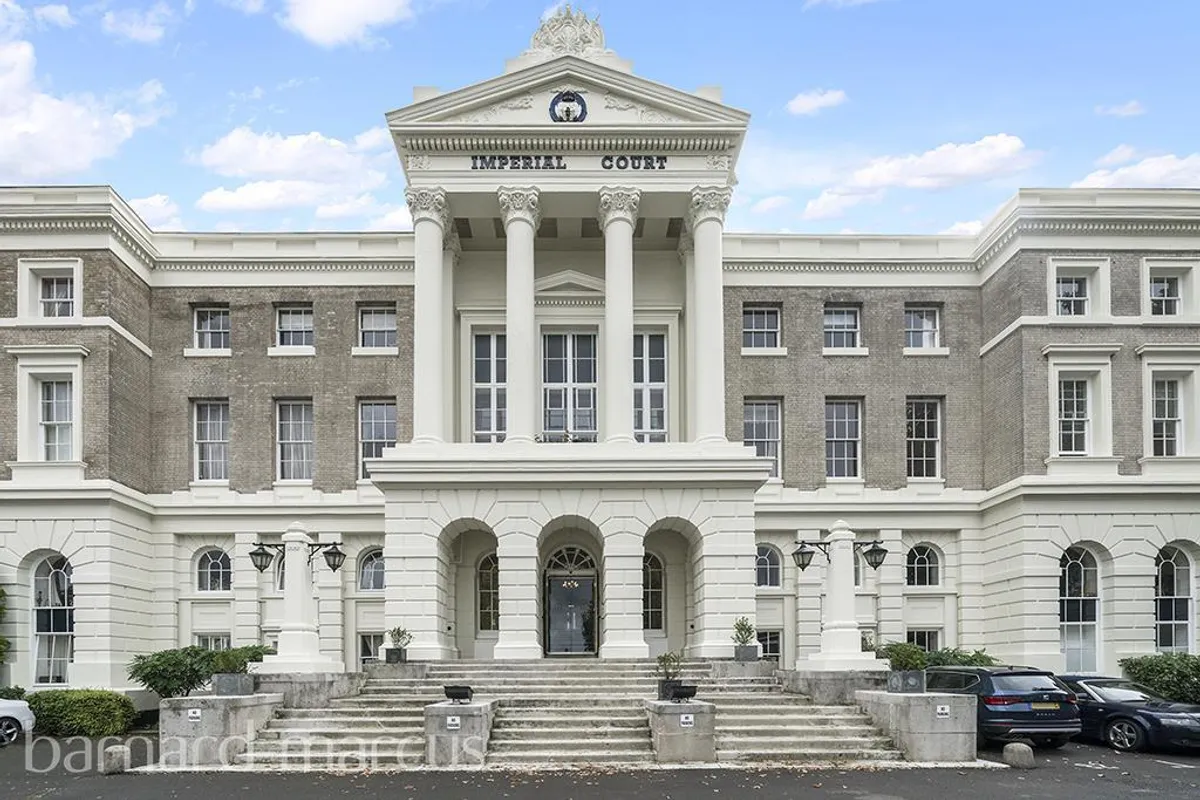 Imperial Court, 225 Kennington Lane, London
