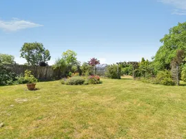 Buckenham Road, Attleborough thumb 2