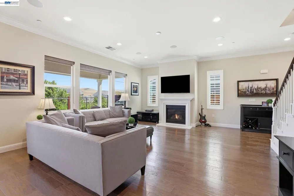7151 Atlas Peak Dr, Dublin, CA 94568