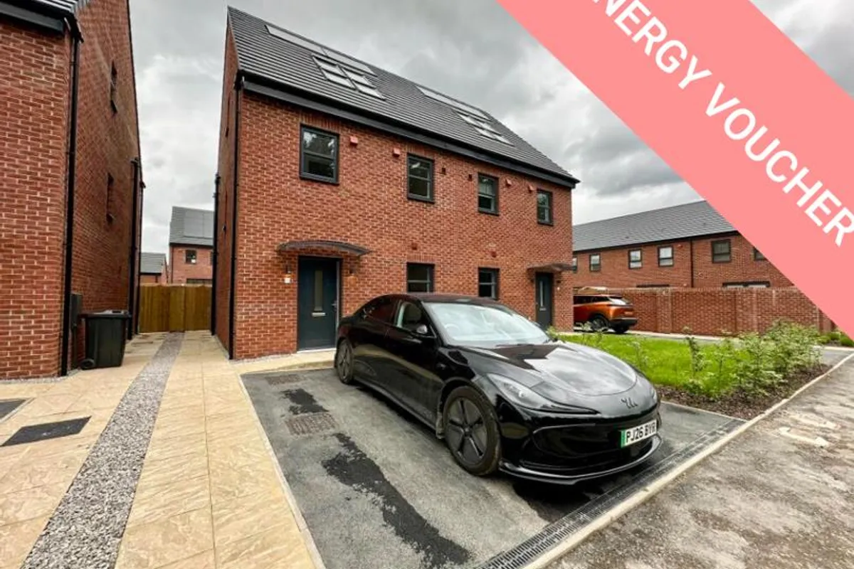 Maria Rowley Close, Crossgates, LEEDS