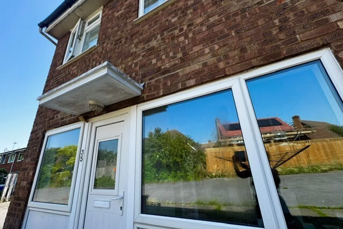 Brookside Close, Old Stratford, MILTON KEYNES