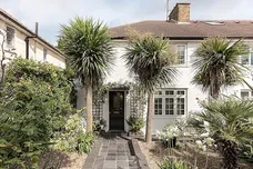 Halliwick Road London N10 photo 1