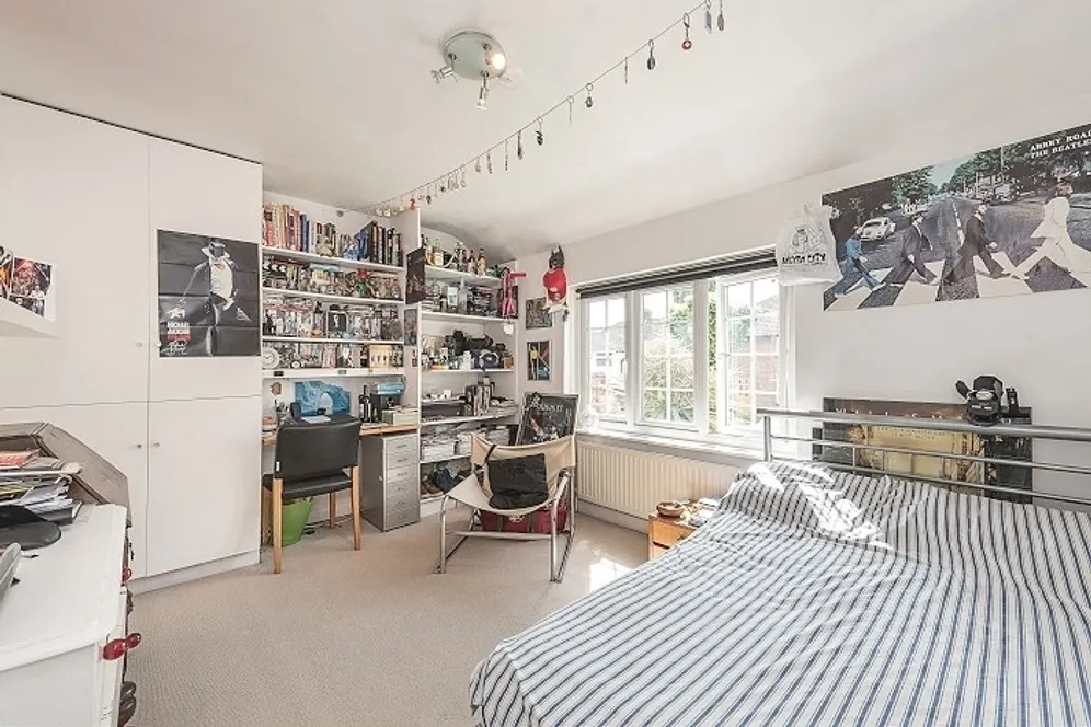 Halliwick Road London N10 photo 11