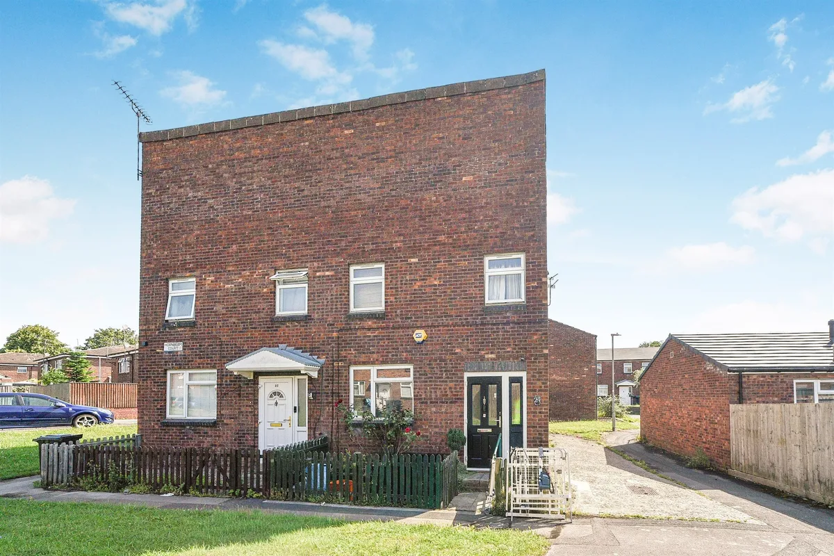 Hornbeam Court, Swindon