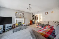 Danesfield Close, Walton-On-Thames, KT12 photo 4