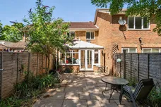 Danesfield Close, Walton-On-Thames, KT12 photo 11