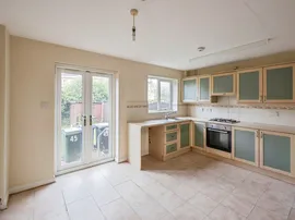 Church Meadow Road, Rossington, Doncaster thumb 3