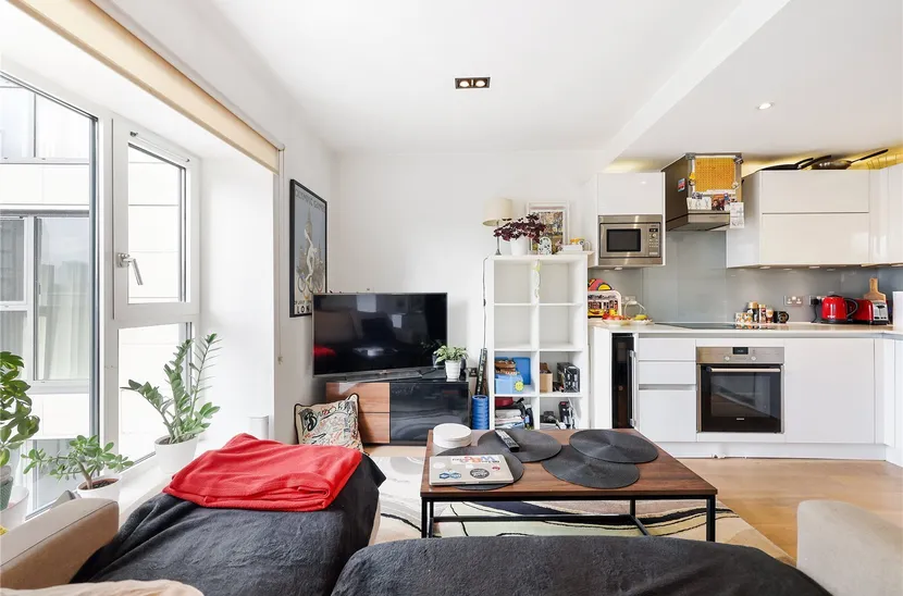 Avantgarde Place, E1