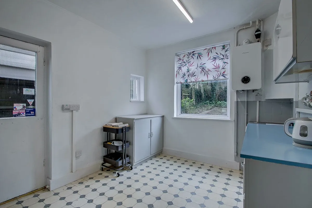Dunster Drive, London, NW9