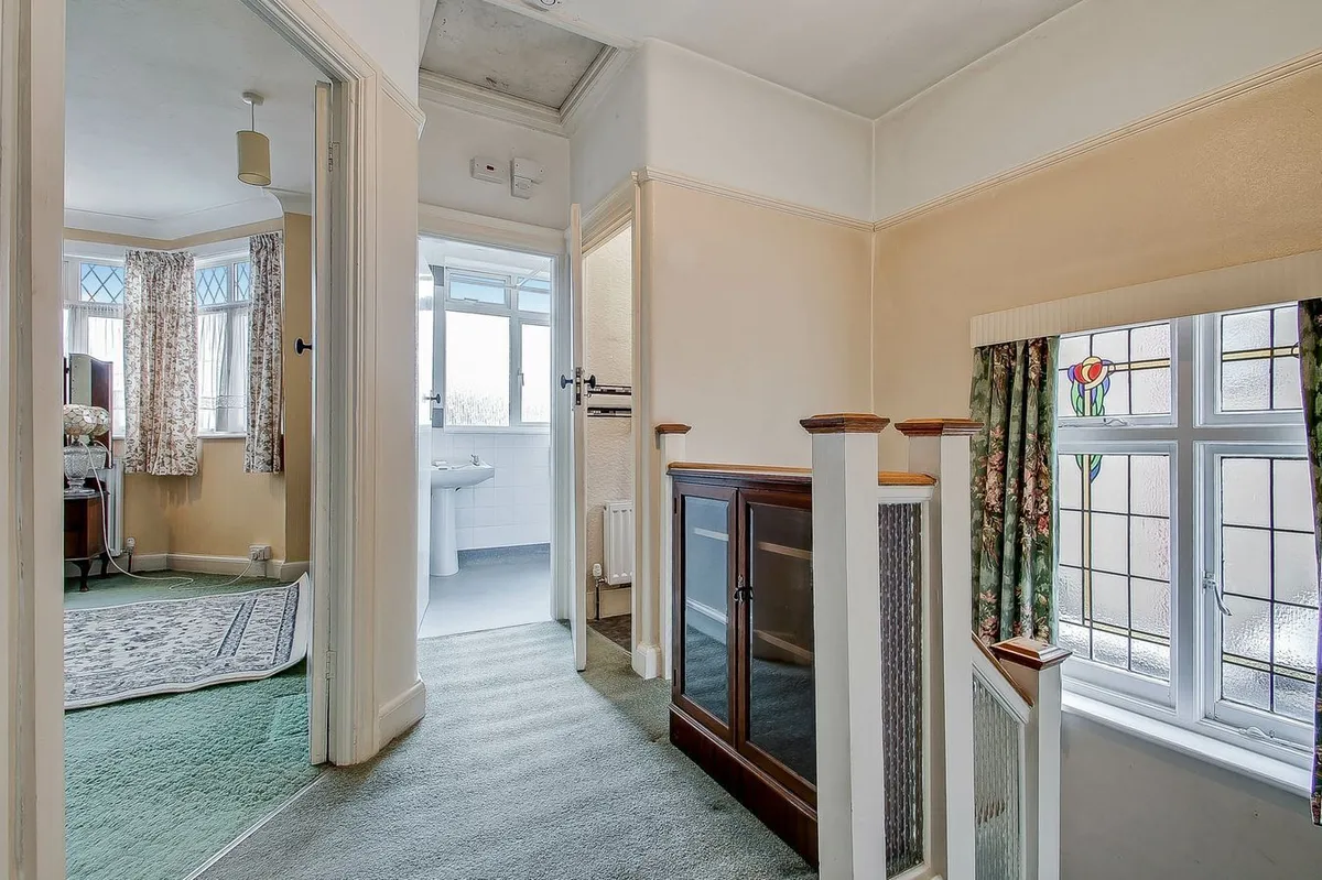 Dunster Drive, London, NW9