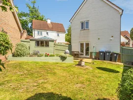 Hardham Close, HAYWARDS HEATH thumb 2