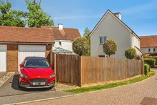 Hardham Close, HAYWARDS HEATH